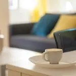 Modern, Stylish With Balcony Апартаменты